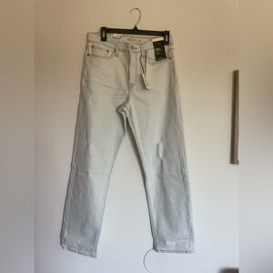 NWT Light wash Levi’s jeans